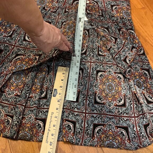 Blue Rain Size Small high/low bottom ruffled skirt crepe like material - Picture 9 of 14